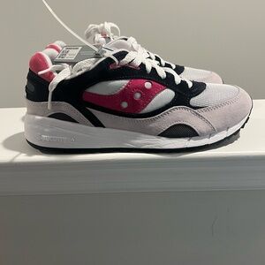 Saucony 6000 Shadow Men’s Size 9